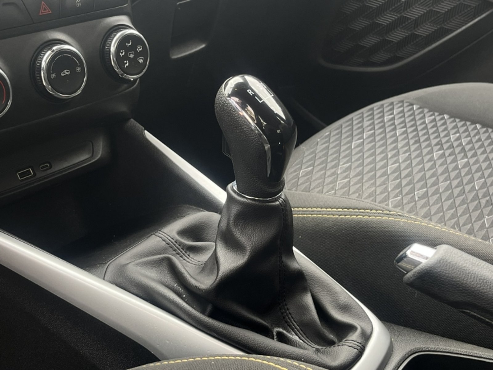 CHEVROLET MONTANA LT 2024 - Imagen 14 de 20
