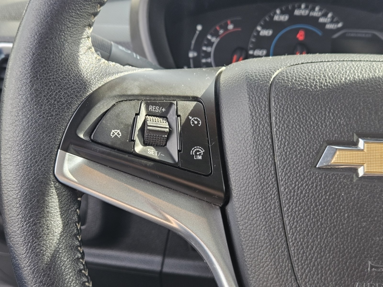 CHEVROLET SPIN PREMIER 1.8 MT 2022 - Imagen 19 de 20