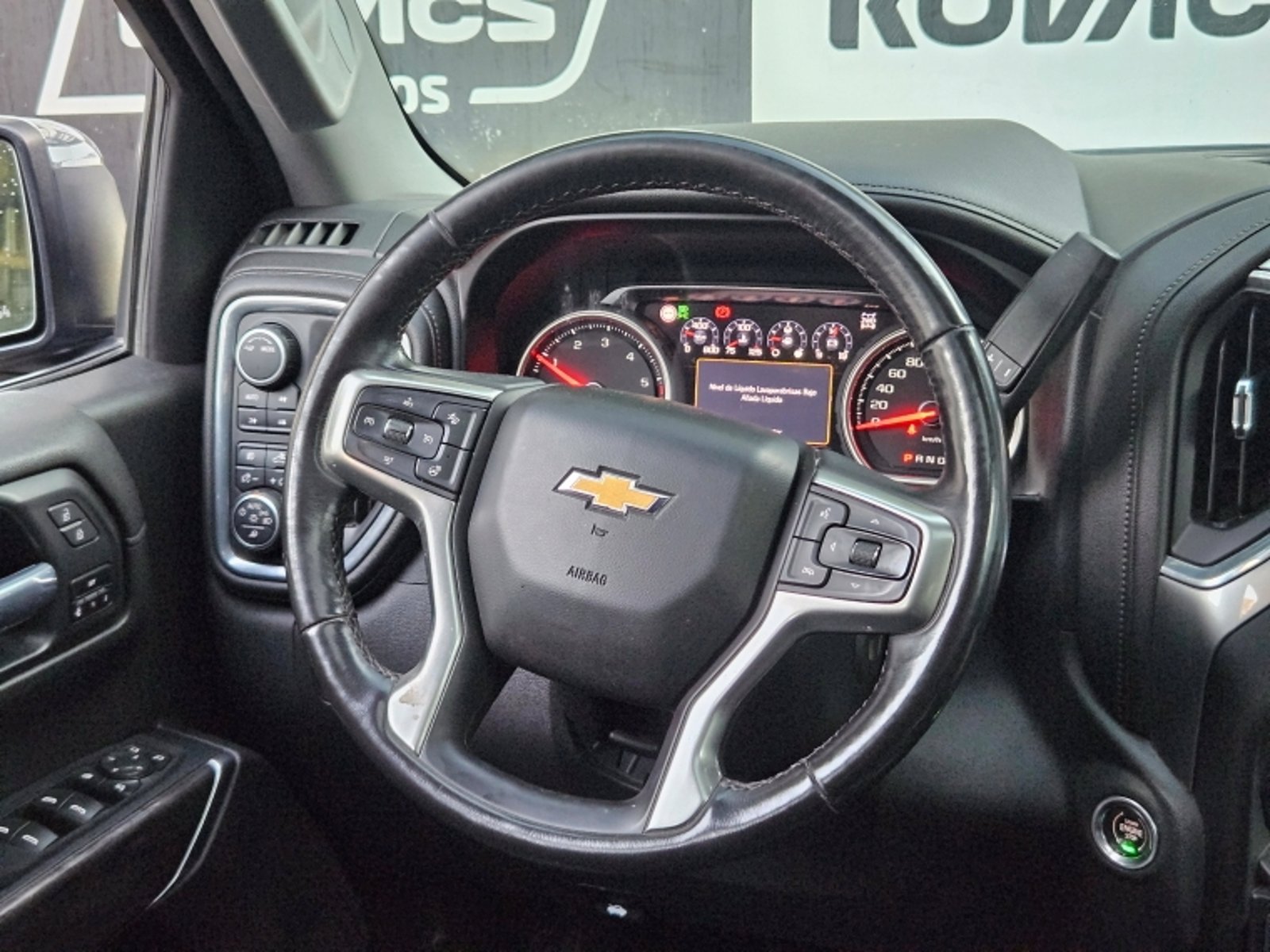 CHEVROLET SILVERADO 3.0  CC LTZ AT  4X4  DIESEL 2022 - Imagen 11 de 18