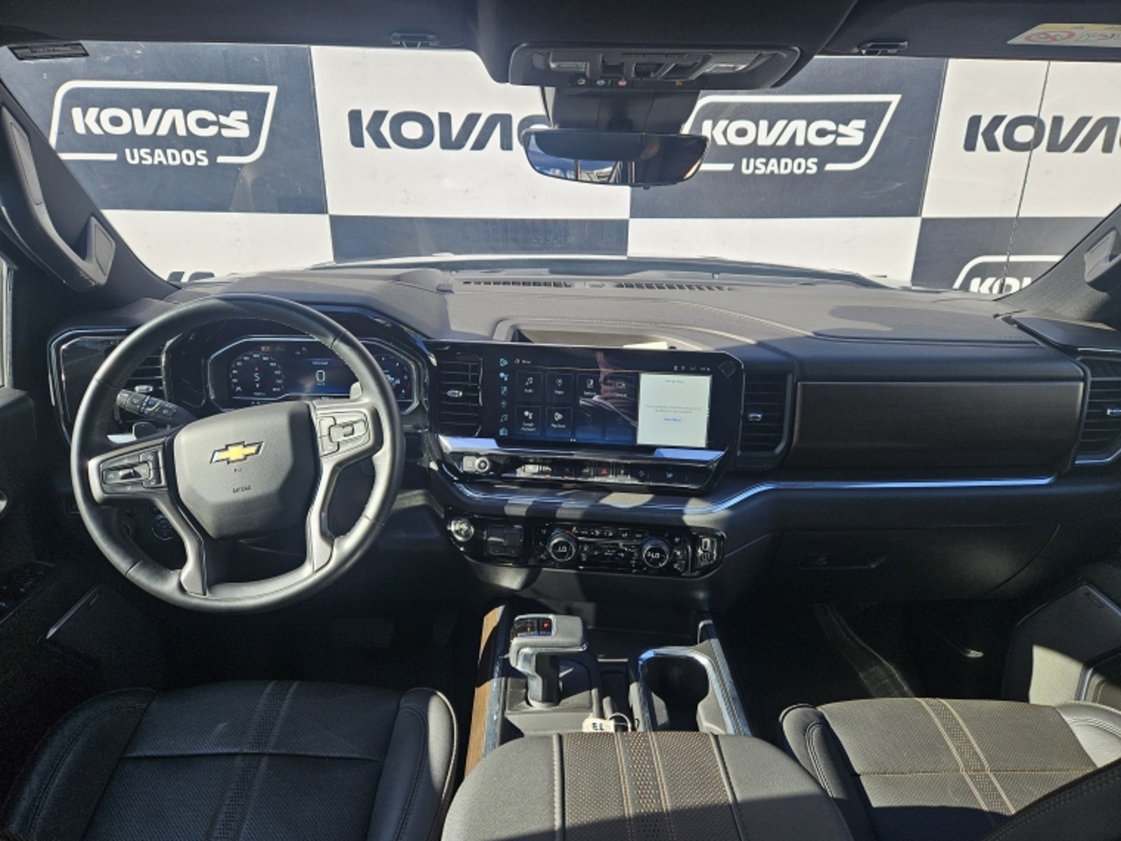 CHEVROLET SILVERADO SILVERADO 4X4 3.0L AUT 2024 - Imagen 10 de 20