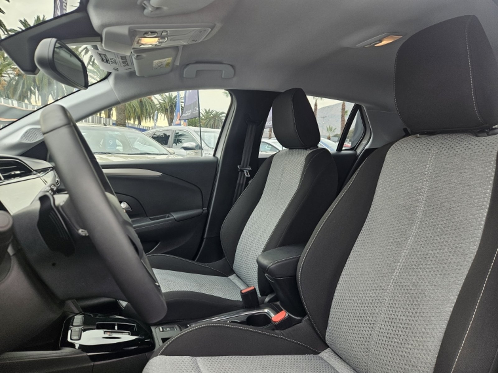 OPEL CORSA EDITION 1.2 AUT 2025 - Imagen 16 de 20