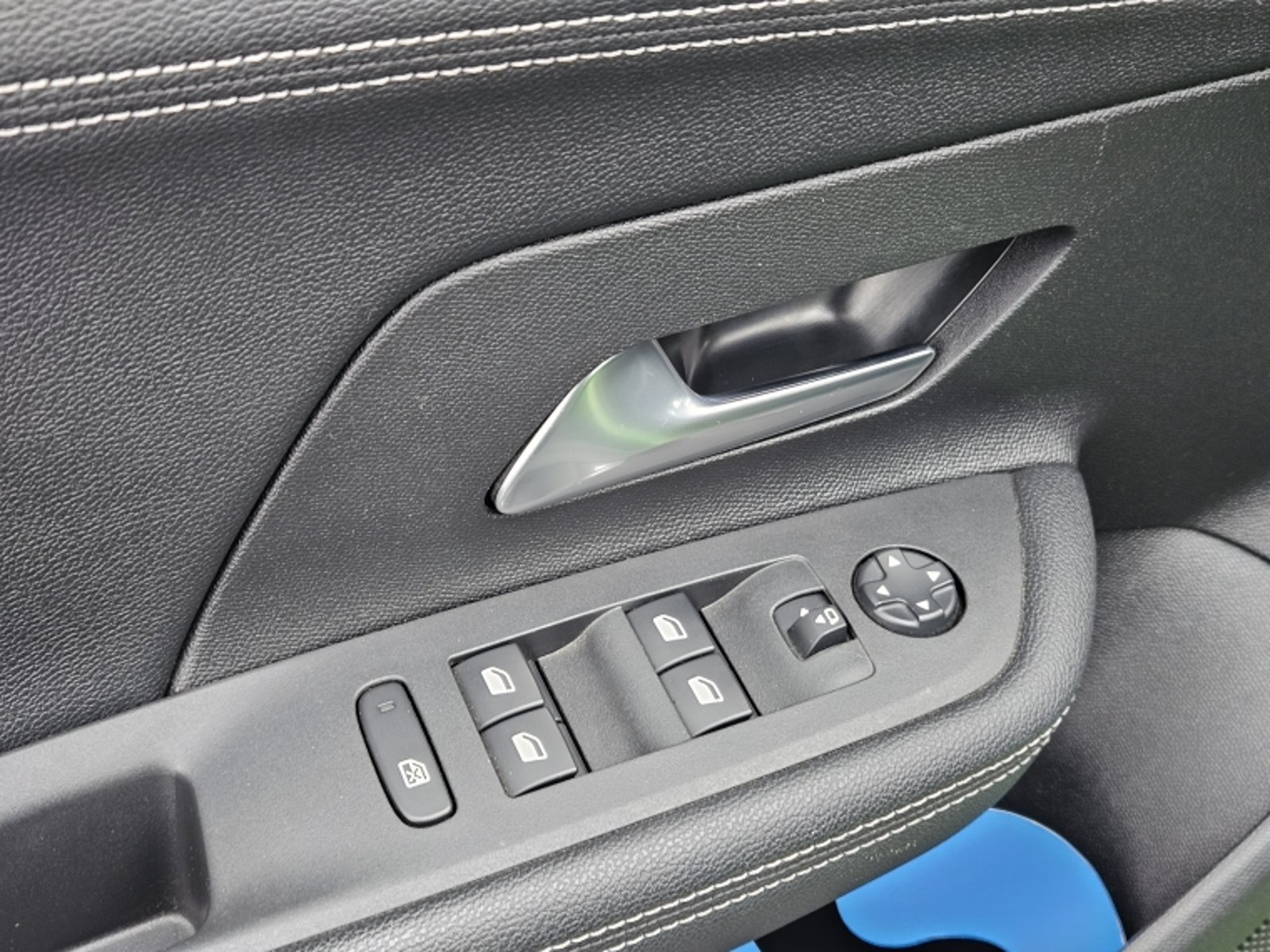 OPEL MOKKA ELEGANCE 1.2T AUT 2025 - Imagen 14 de 20