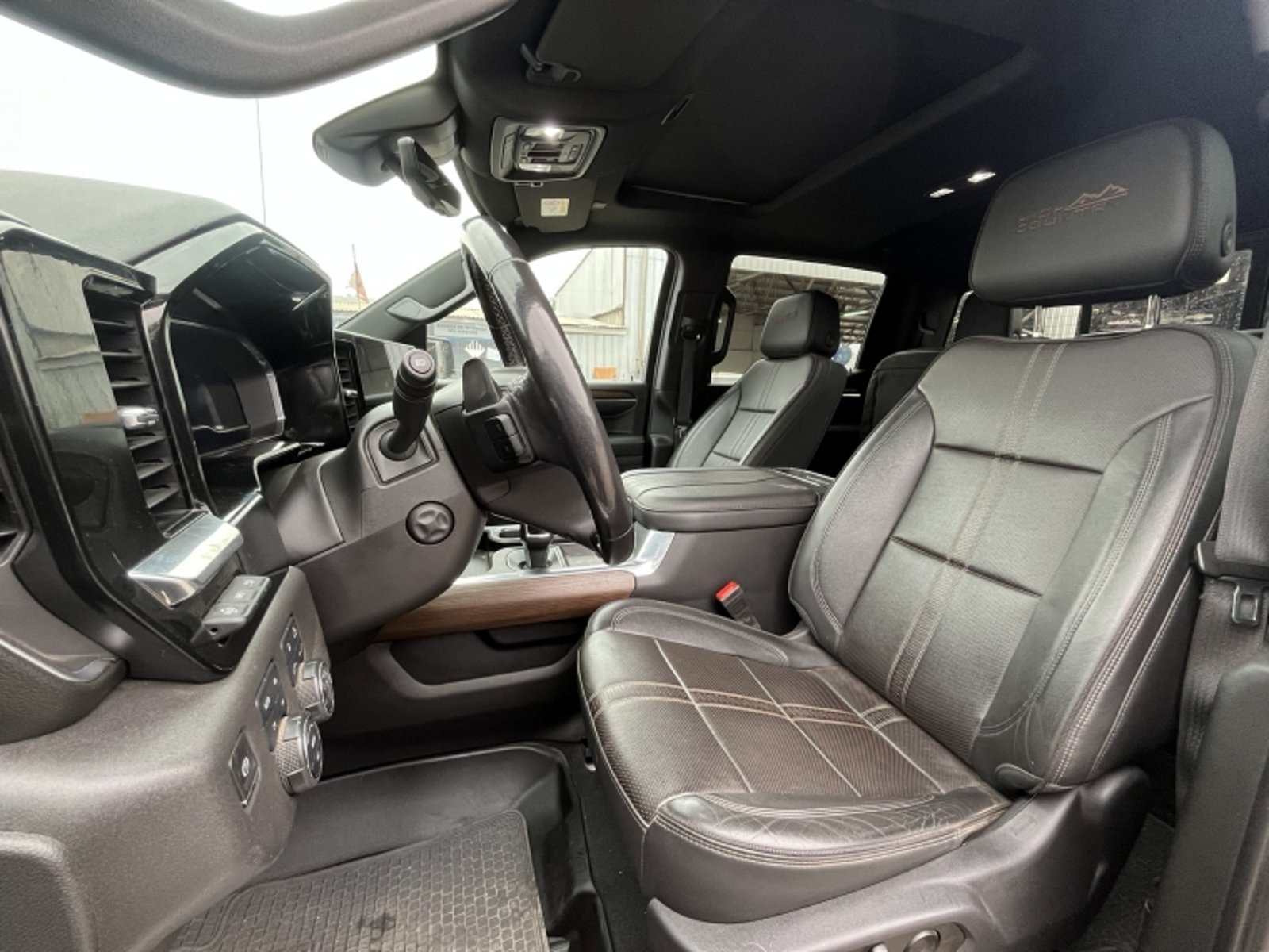 CHEVROLET SILVERADO HIGH COUNTRY 3.0TD 2023 - Imagen 15 de 20