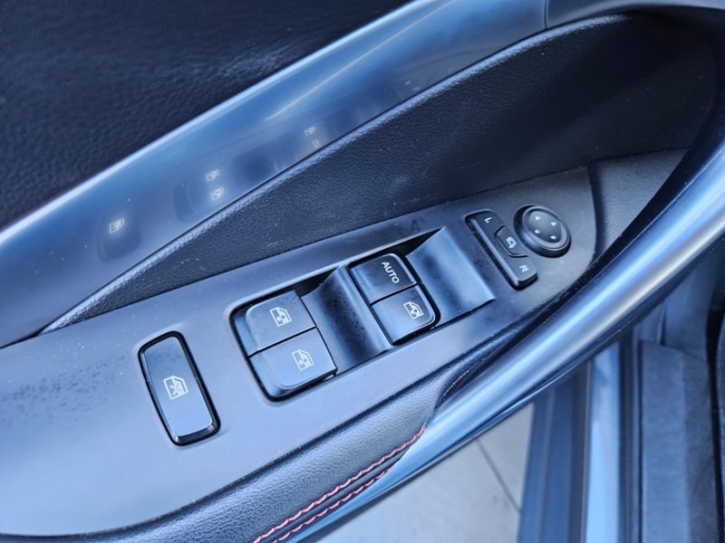 Chevrolet GROOVE 1.5 PREMIER  MT 2024 - Imagen 14 de 20