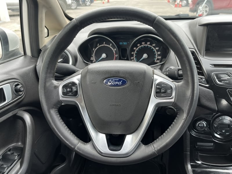 Ford FIESTA TITANIUM 1.6 2017 - Imagen 14 de 20