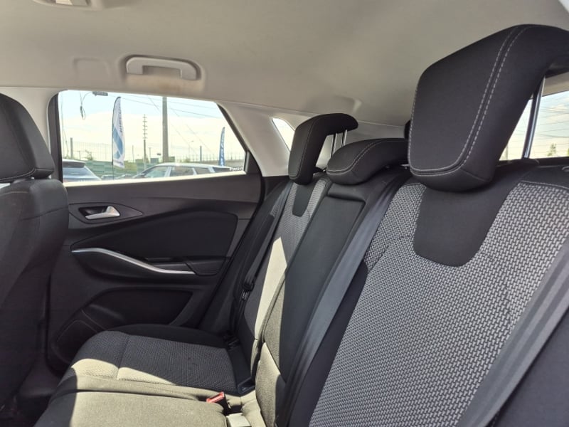 Opel GRANDLAND X THP AT 1.6 2021 - Imagen 8 de 20