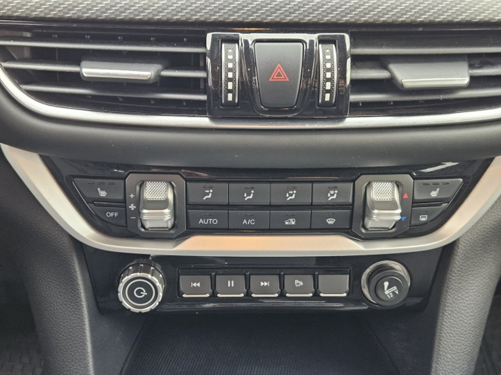 FOTON G7 2.0 AUT 4X4 2025 - Imagen 12 de 20