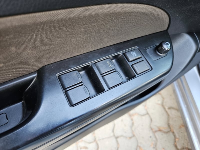 Suzuki SWIFT SWIFT GL HB 1.2 2017 - Imagen 9 de 19