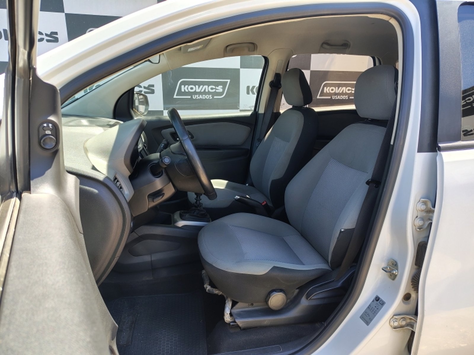 CHEVROLET SPIN SPIN 1.8 2018 - Imagen 12 de 20