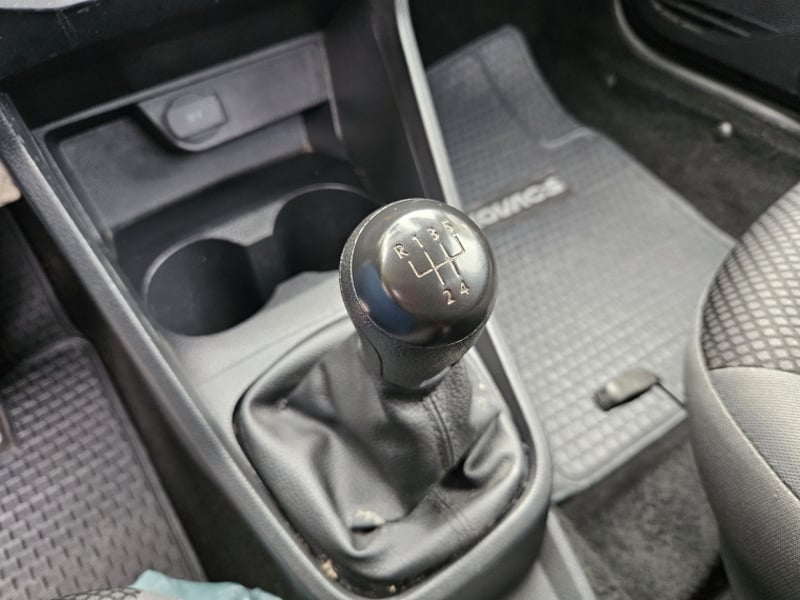 Volkswagen SAVEIRO 1.6 CABINA SIMPLE MT 2022 - Imagen 8 de 14