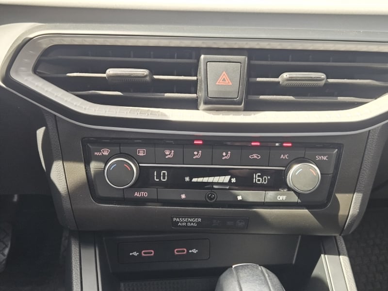 SEAT IBIZA IBIZA FL TSI 1.0 AUT 2023 - Imagen 13 de 20
