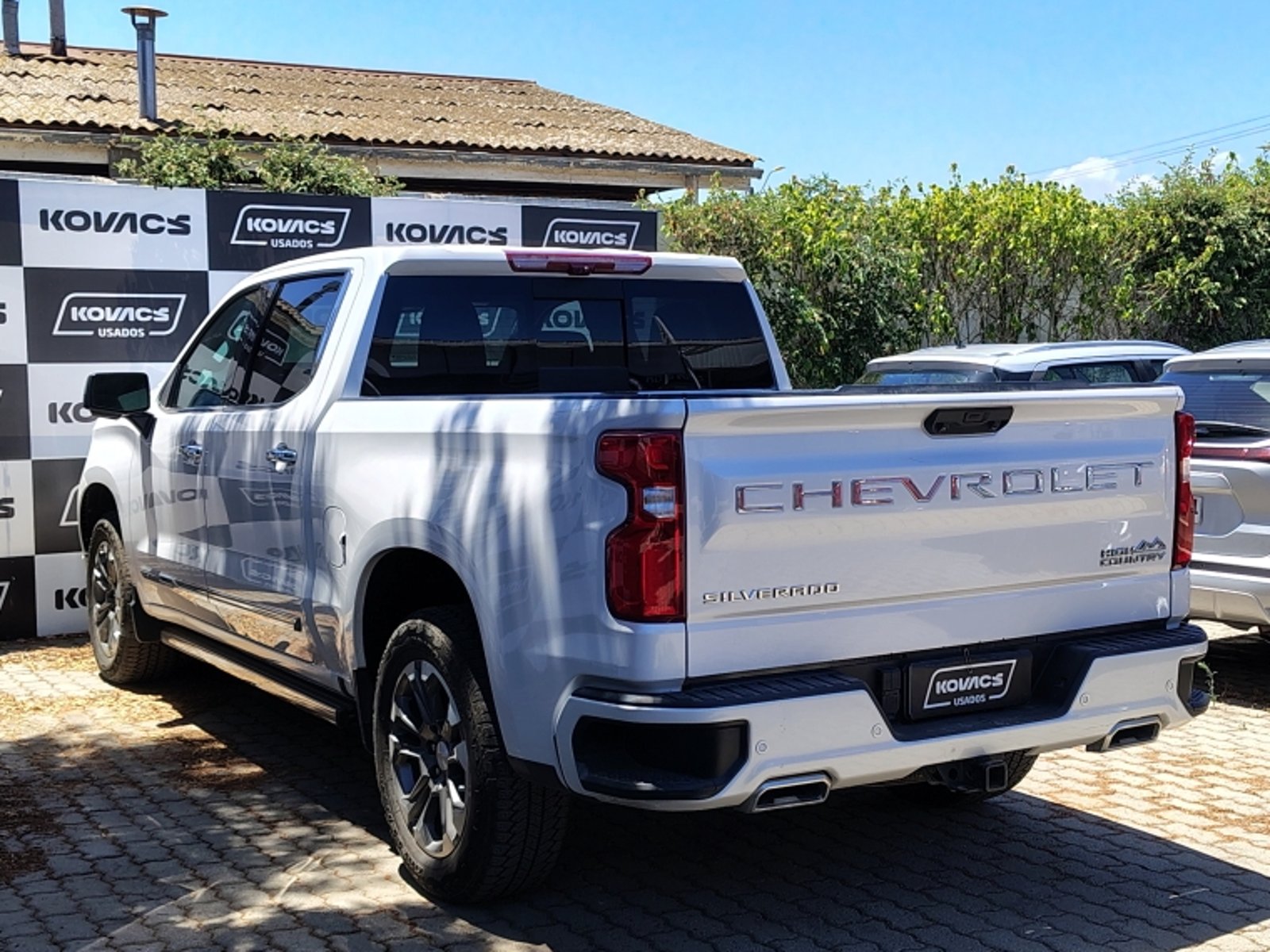 CHEVROLET SILVERADO 3.0 TD HIGH COUNTRY AT 4X4 DIESEL 2023 - Imagen 7 de 20