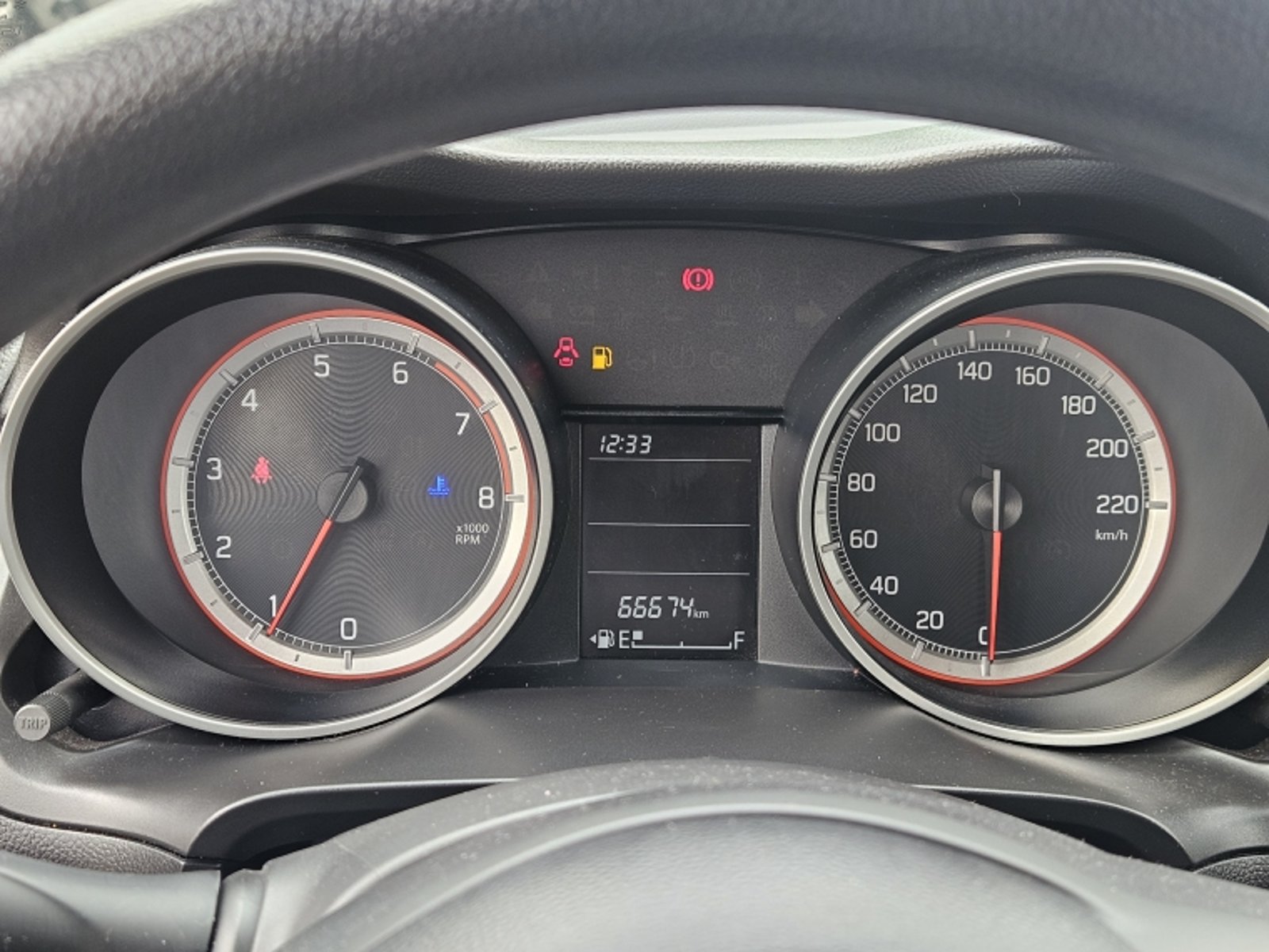 Suzuki SWIFT GLX 1.2 MT 2023 - Imagen 17 de 20