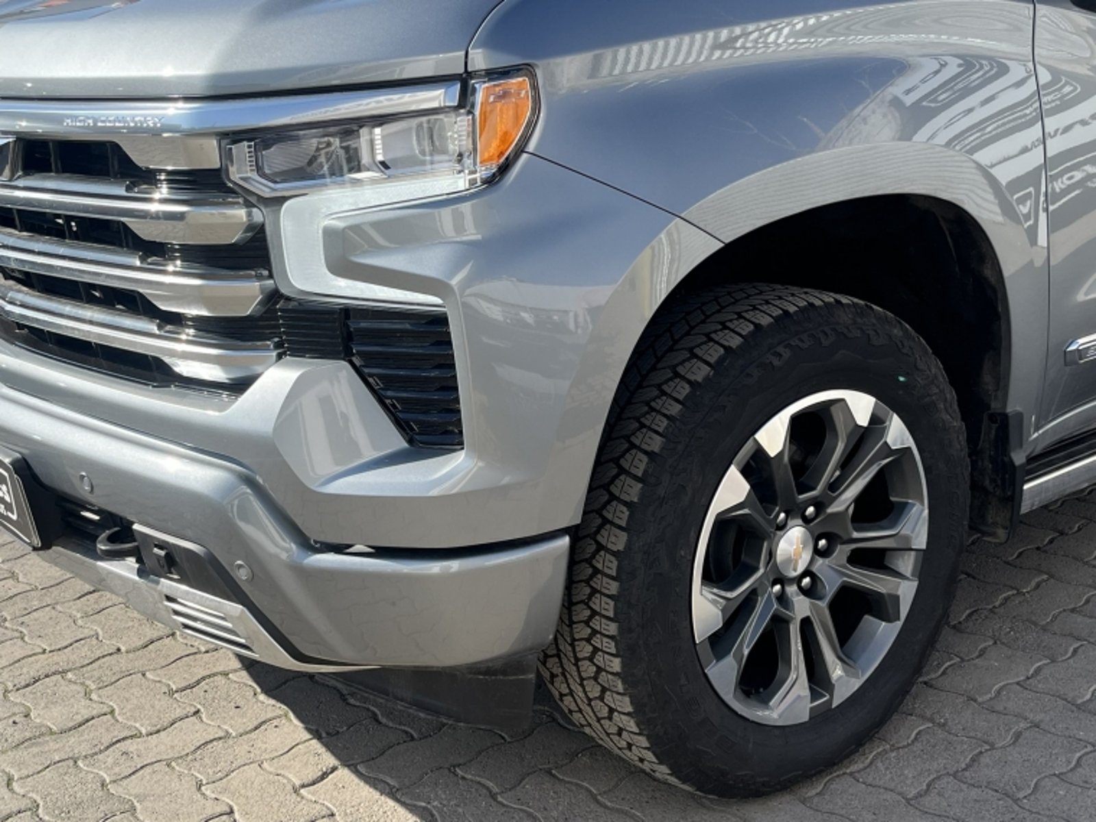 Chevrolet SILVERADO 3.0 TD HIGH COUNTRY AT 4X4 DIESEL 2025 - Imagen 10 de 20