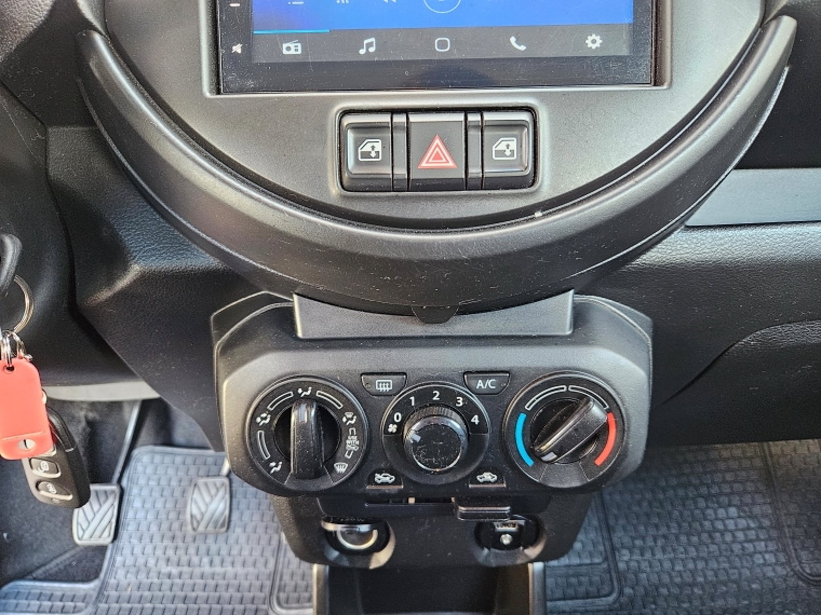 Suzuki S-PRESSO 1.0 GLX AC MT 2021 - Imagen 15 de 17