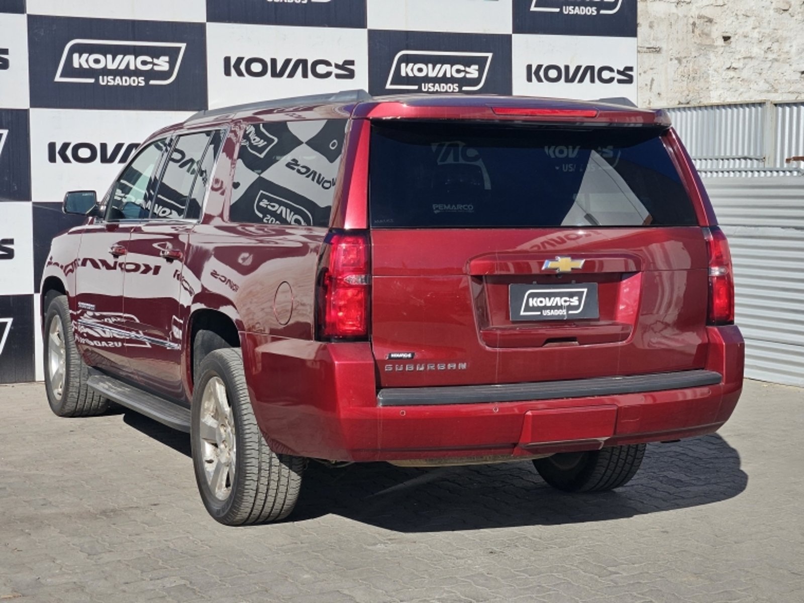 CHEVROLET SUBURBAN 5.3 LT AT 4X4 2018 - Imagen 6 de 20