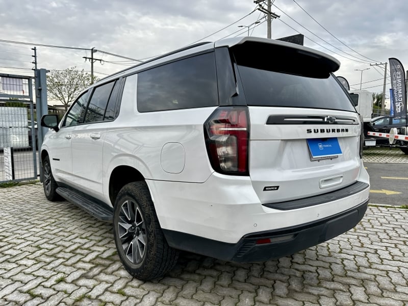 Chevrolet SUBURBAN 5.3 Z71 AT 4X4 2024 - Imagen 7 de 20