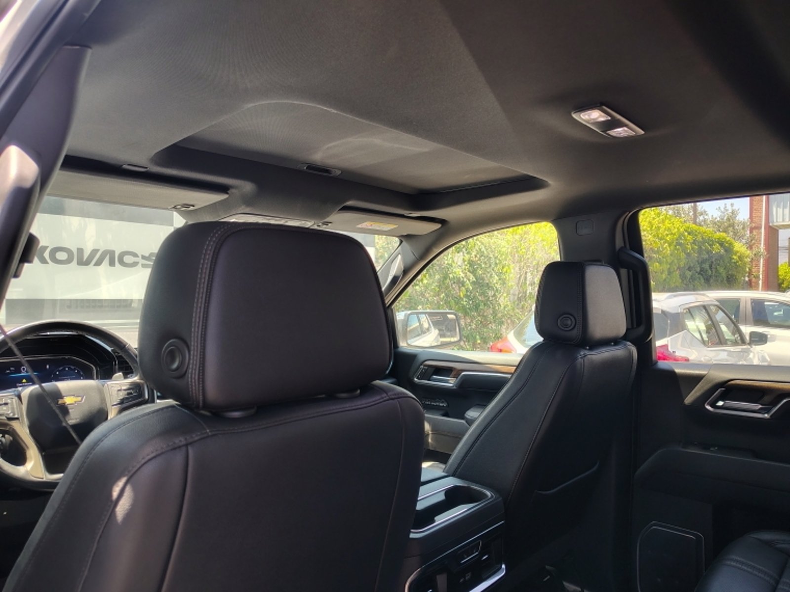 CHEVROLET SILVERADO 3.0 TD HIGH COUNTRY AT 4X4 DIESEL 2023 - Imagen 9 de 20