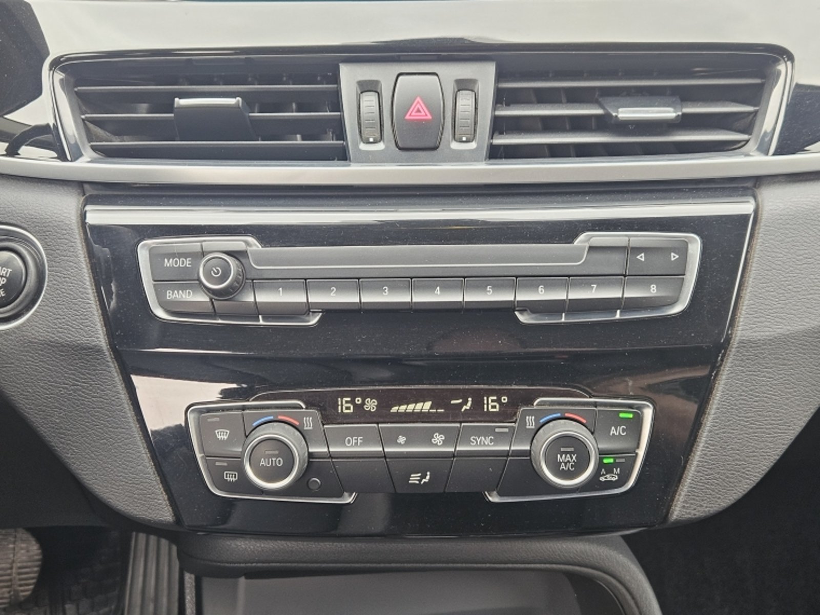 BMW X1 1.5 SDRIVE18I COMFORT AT 2022 - Imagen 12 de 20