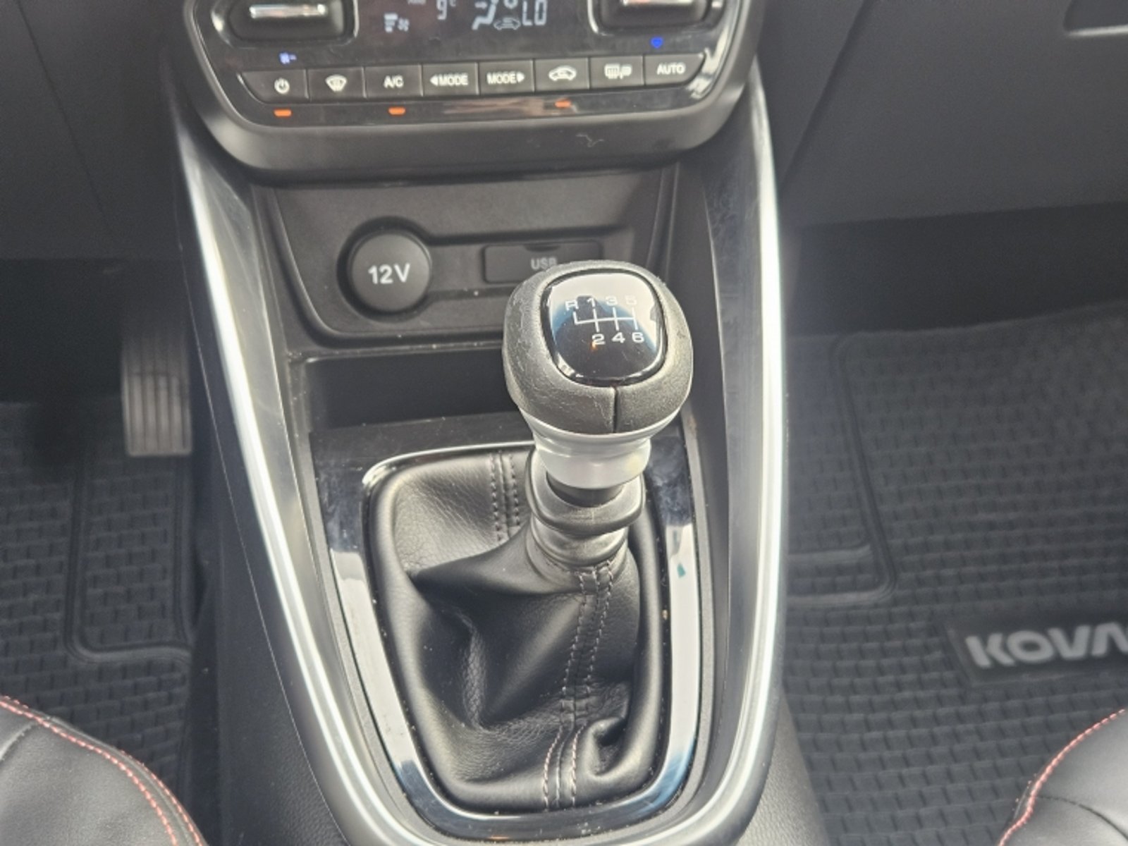 CHEVROLET GROOVE 1.5 PREMIER MT 2024 - Imagen 13 de 20