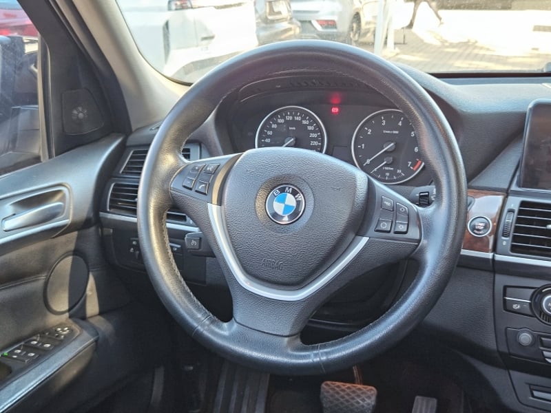 BMW X5 XDRIVE 4.4 TWIN TURBO 2012 - Imagen 9 de 14