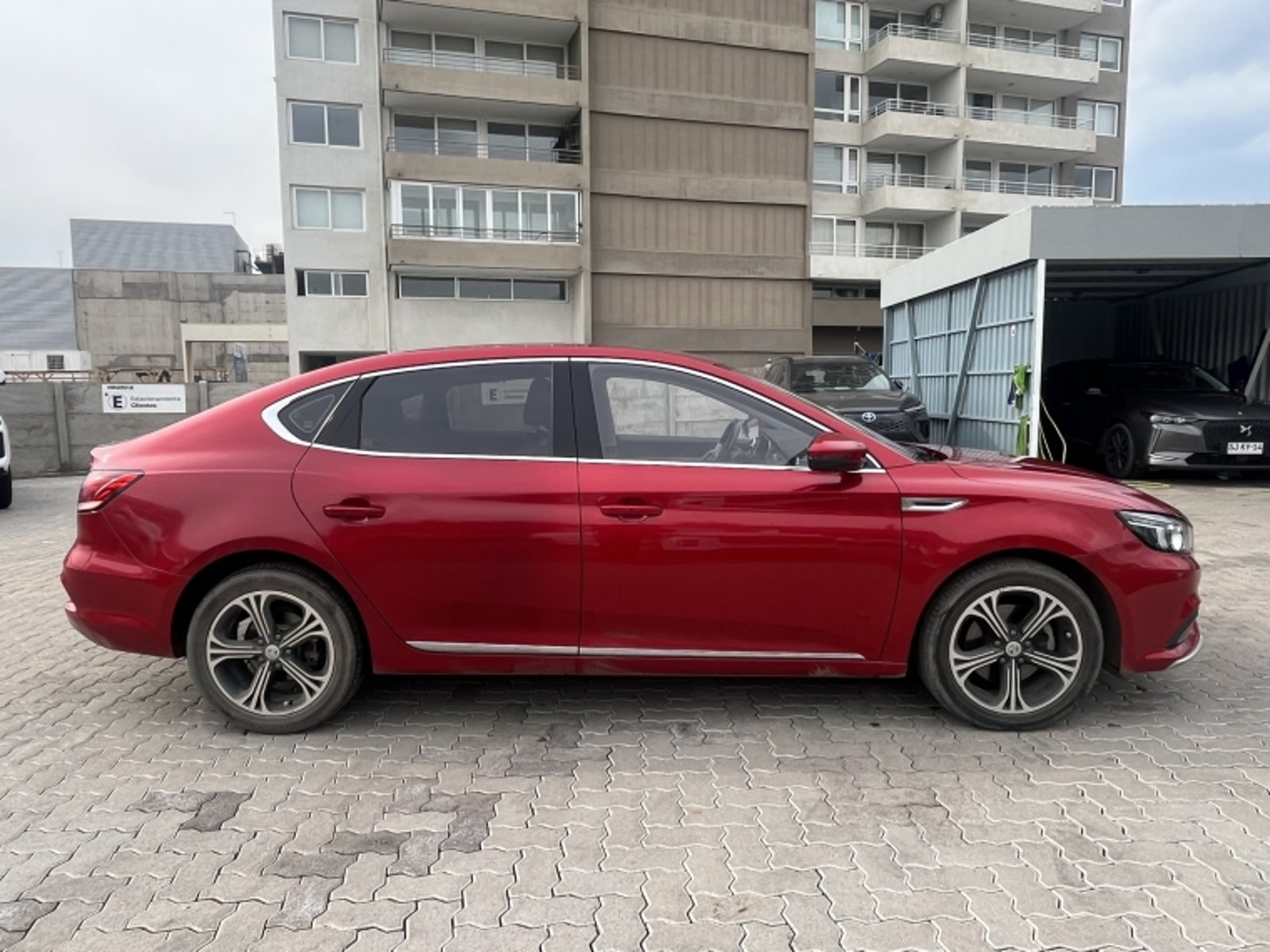 MG 6 1.5 AT 2022 - Imagen 9 de 20