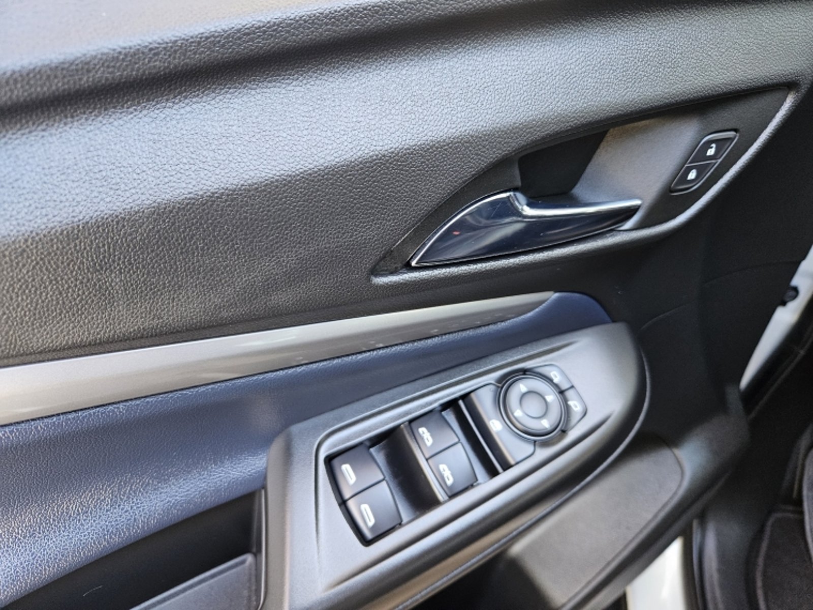 CHEVROLET BOLT EUV 0.0 LT AT ELECTRICO 2024 - Imagen 13 de 19