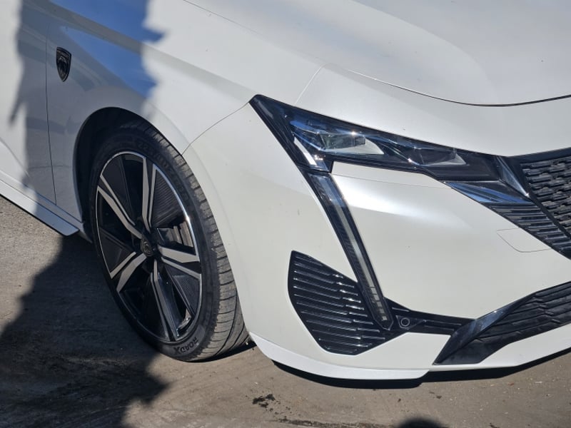 Peugeot 308 308 PURETECH 1.2 AUT 2022 - Imagen 7 de 20