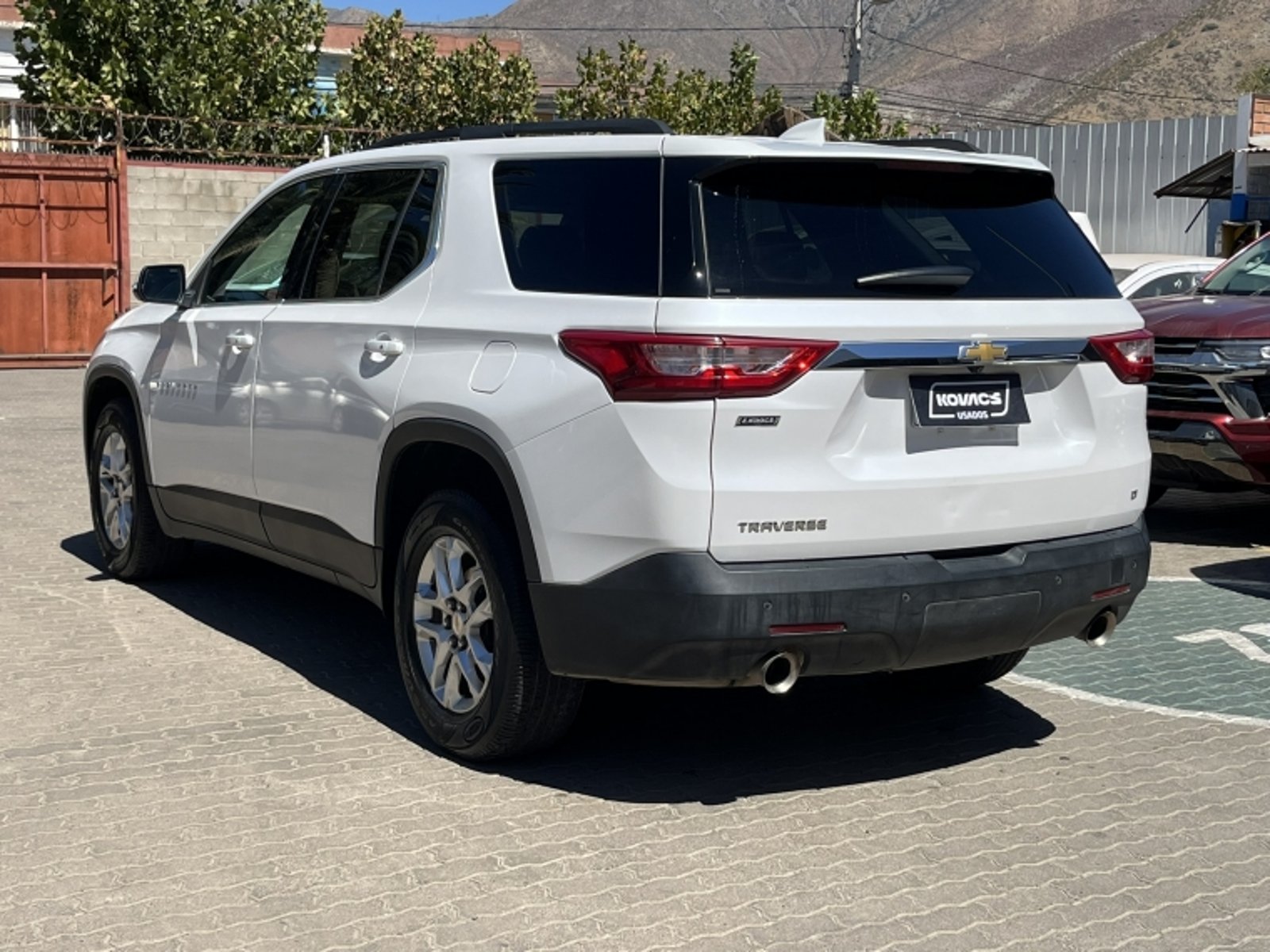 CHEVROLET TRAVERSE 3.6 LT AT 4X4 2022 - Imagen 3 de 20