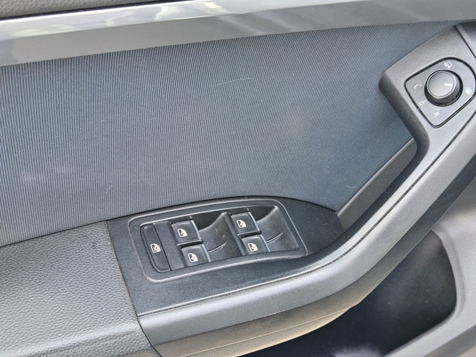 SEAT ATECA ATECA TSI 1.4 AUT 2021 - Imagen 10 de 20