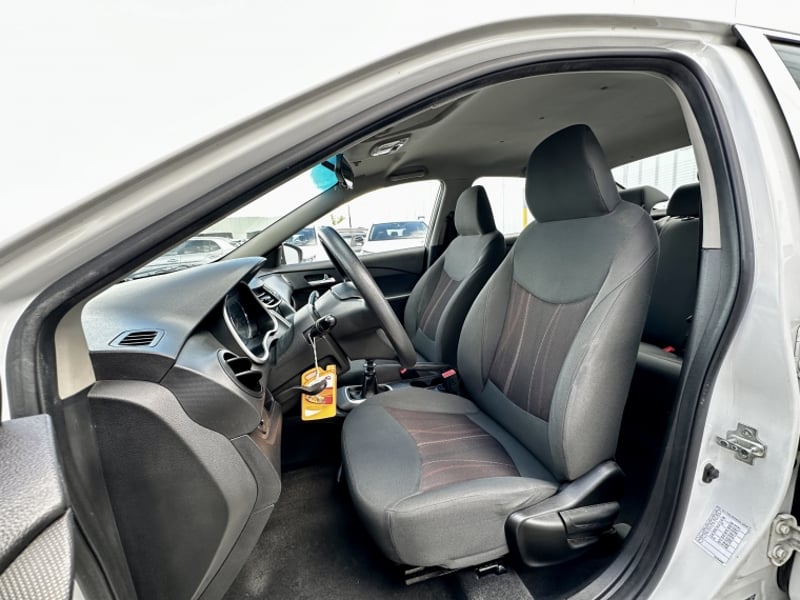 Chevrolet SAIL 1.5L MT 2019 - Imagen 9 de 18
