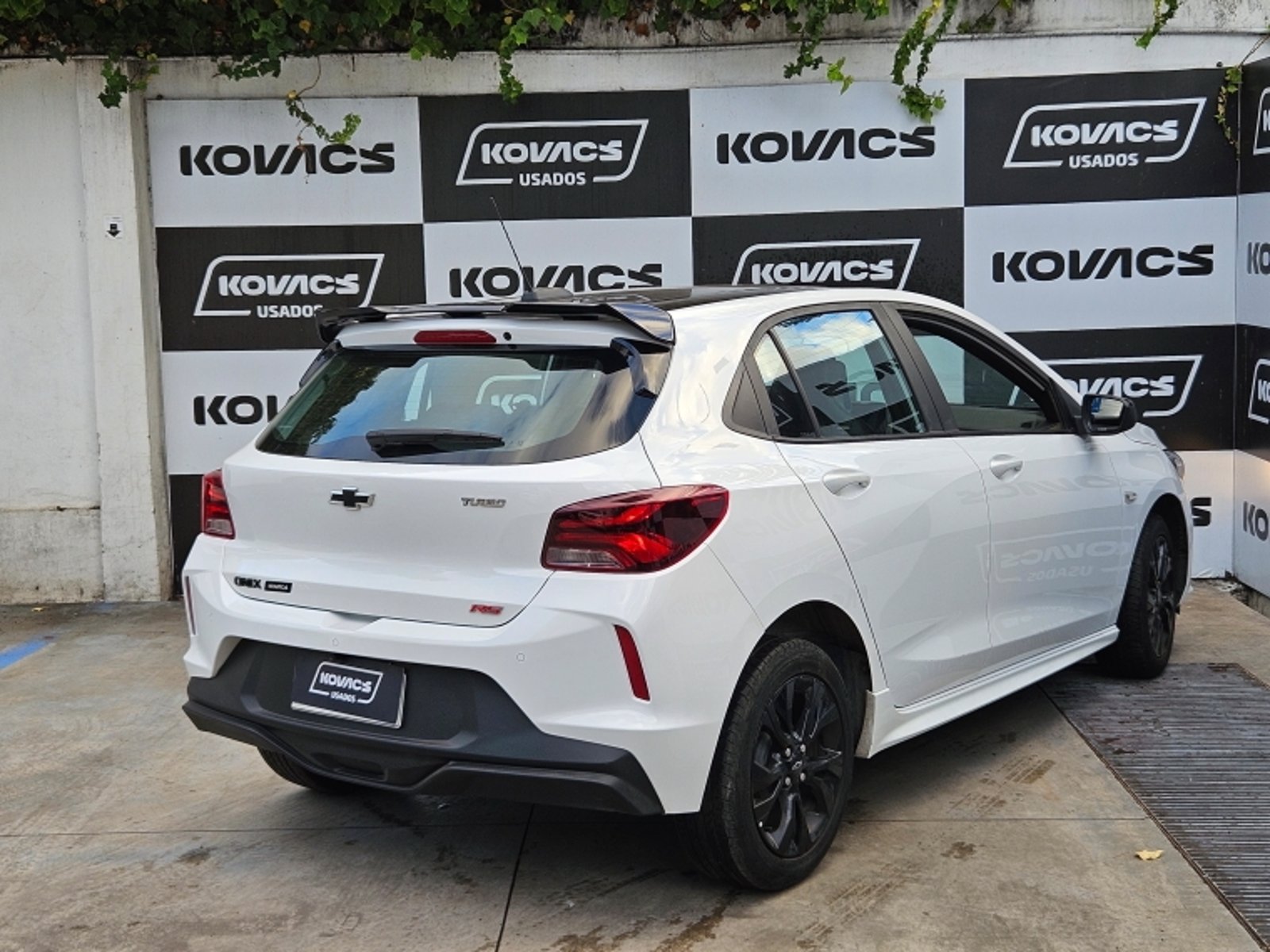 Chevrolet ONIX 1.0T  RS MT 2025 - Foto 5 de 20