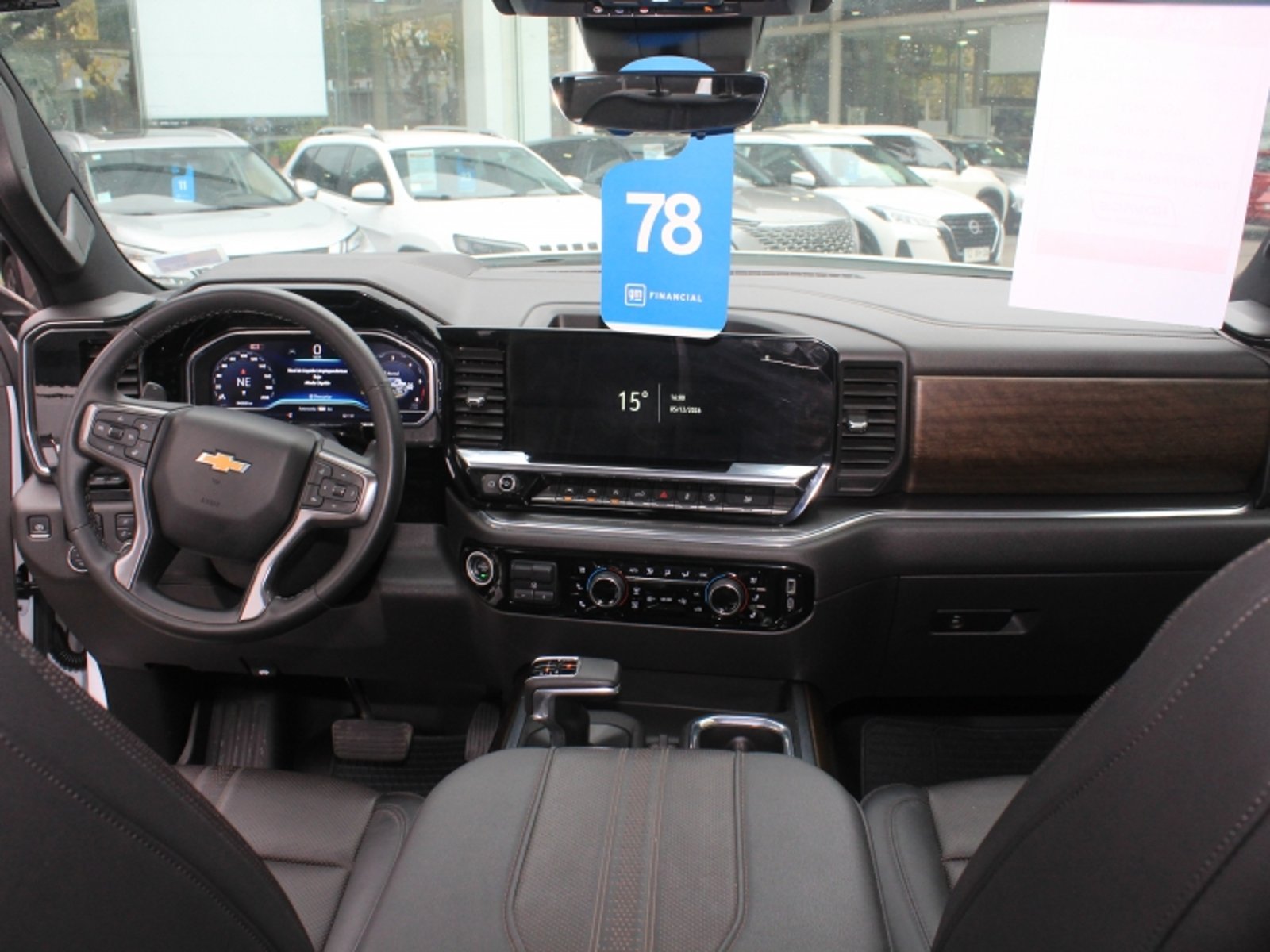 CHEVROLET SILVERADO 3.0 TD HIGH CONTRY AT 4X4 DIESEL 2025 - Imagen 9 de 20