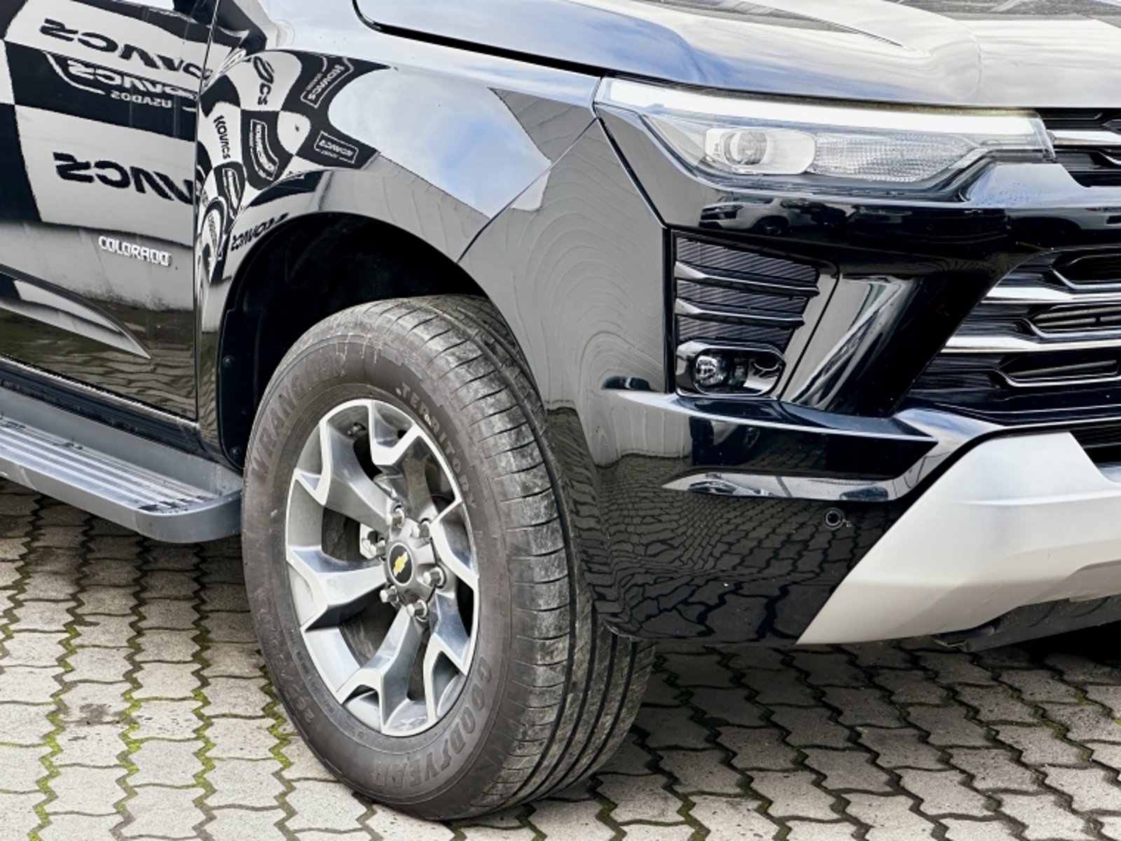 CHEVROLET COLORADO 2.8 AUT 2026 - Imagen 4 de 20