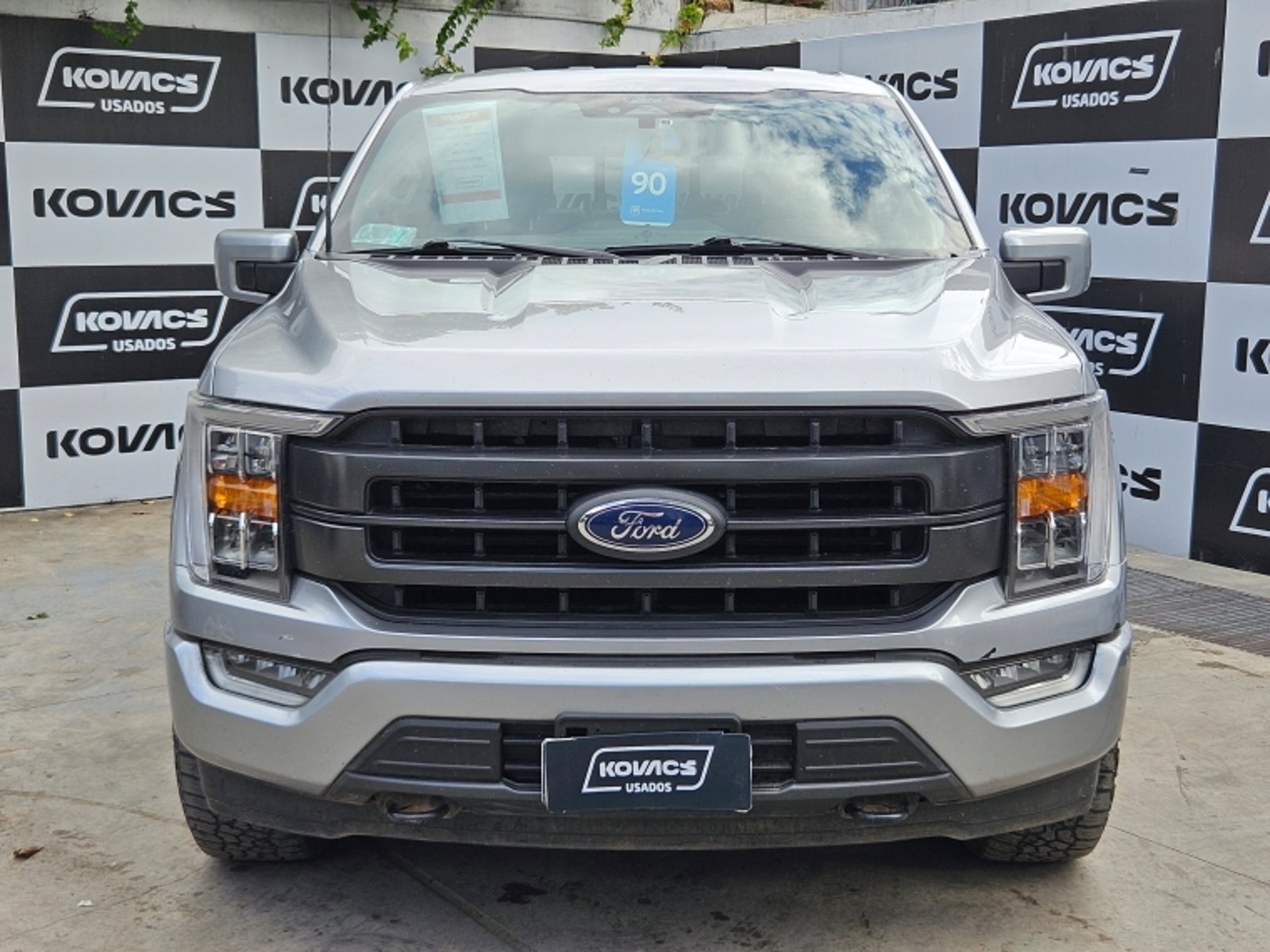 Ford F-150 5.0  LARIAT CC SPORT  AT  4X4 2022 - Foto 3 de 19