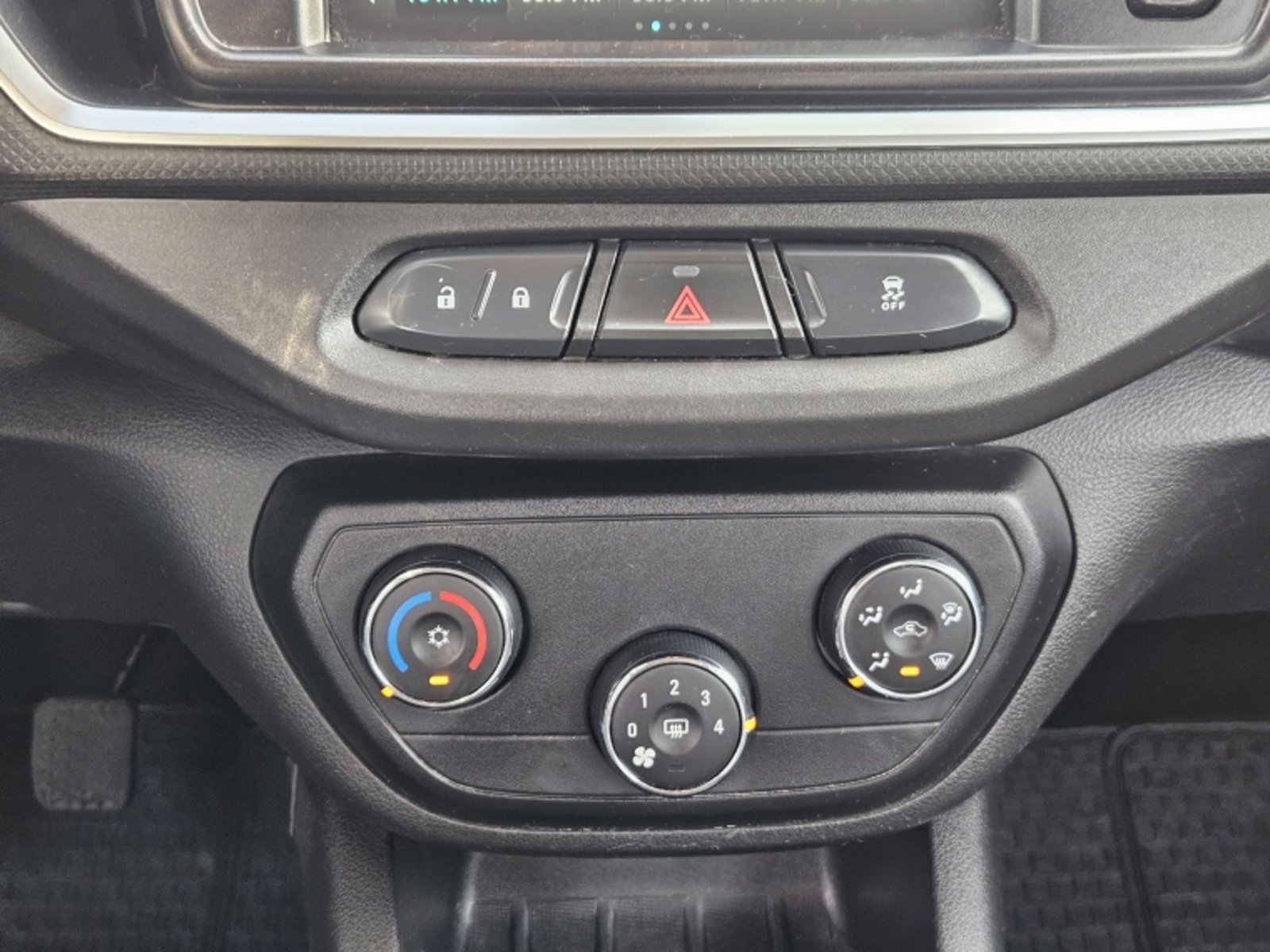 CHEVROLET SPIN PREMIER 1.8 MT 2022 - Imagen 13 de 20