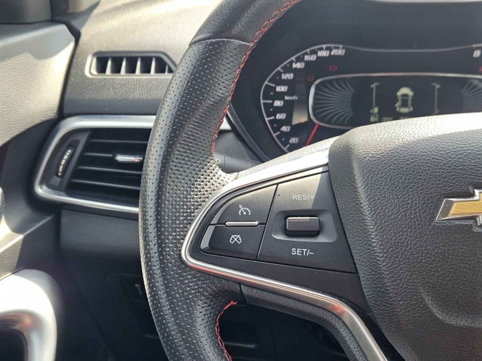 Chevrolet GROOVE 1.5 PREMIER MT 2023 - Imagen 14 de 20