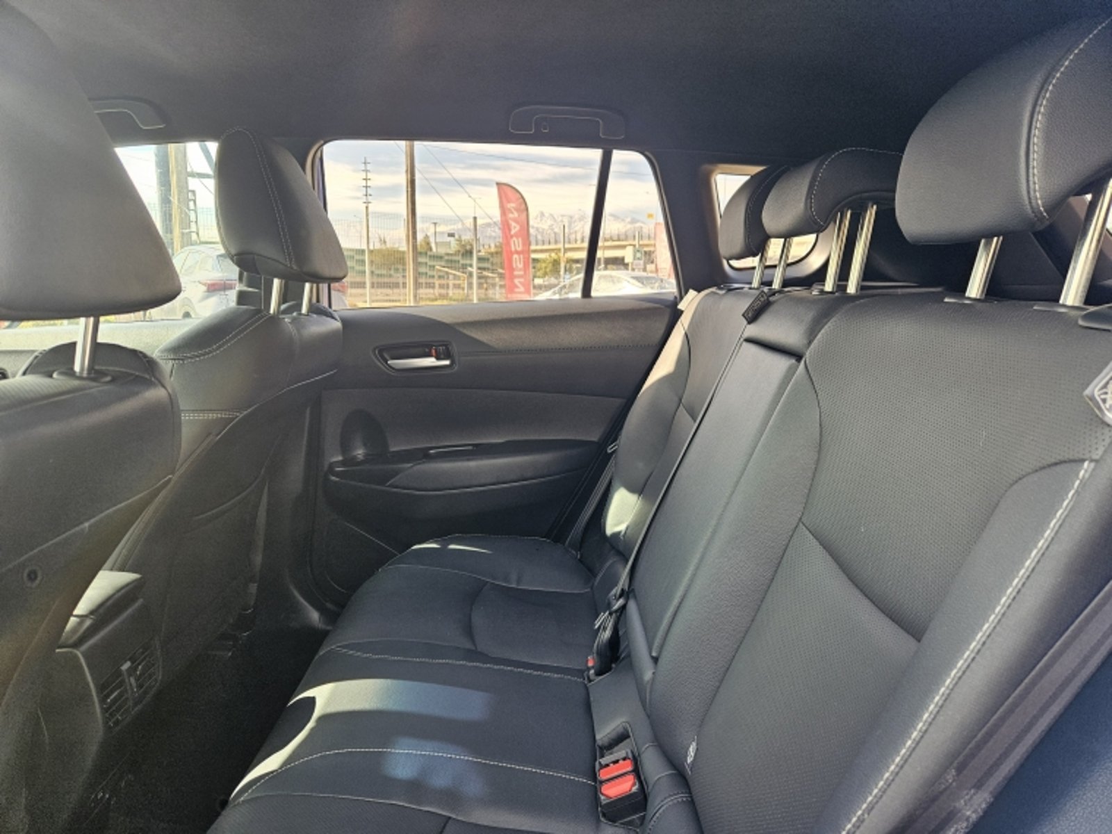 TOYOTA COROLLA CROSS SEG AUT 2.0 2022 - Imagen 8 de 20