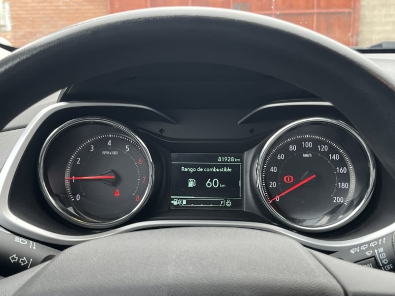 Chevrolet TRACKER 1.2T LTZ MT 2023 - Imagen 17 de 20
