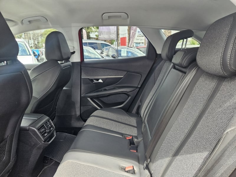 Peugeot 3008 3008 BLUE HDI 130 EAT8 1.5 AUT 2021 - Imagen 8 de 20
