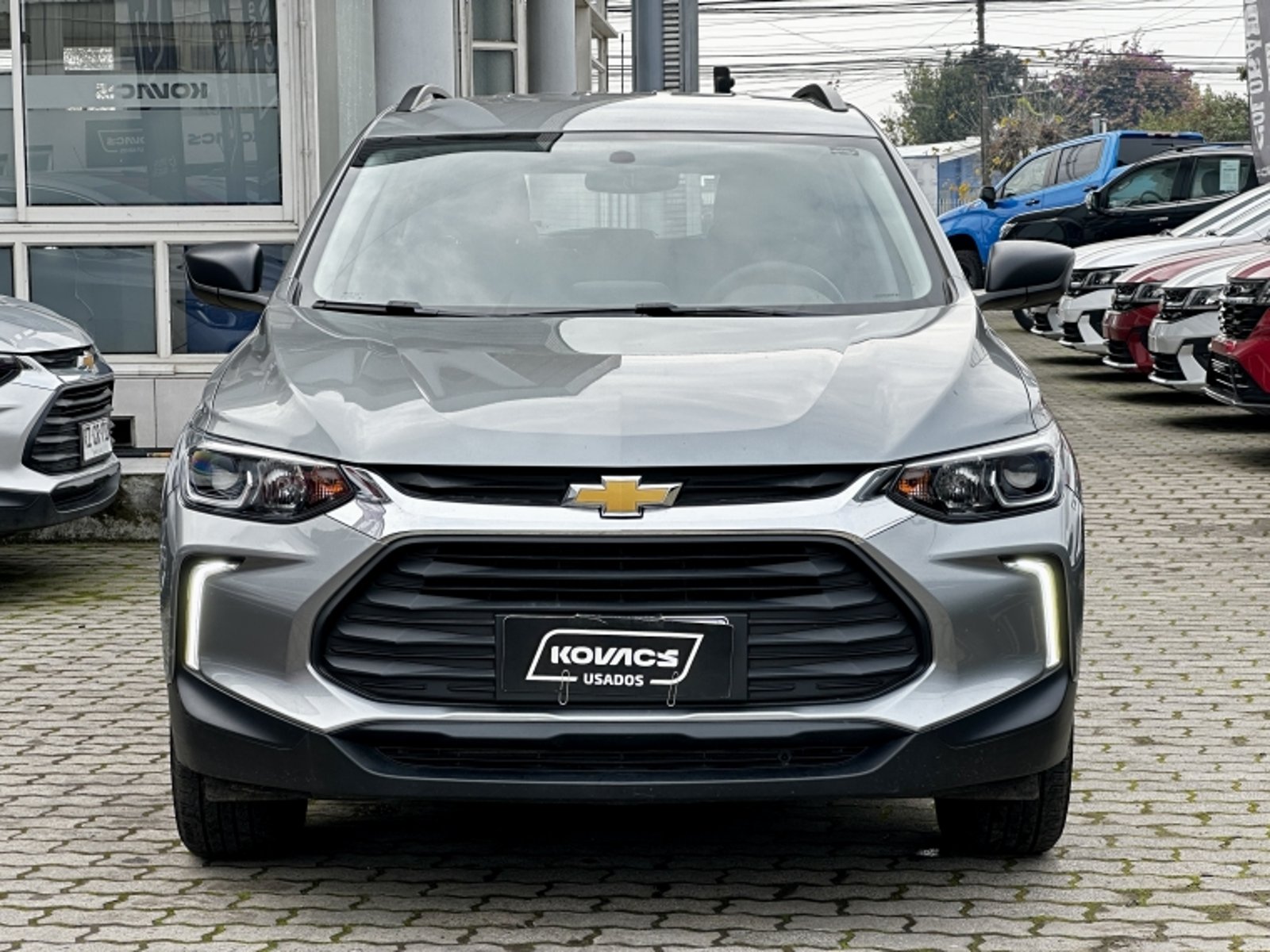 Chevrolet TRACKER 1.2T LS MT 2024 - Foto 2 de 18