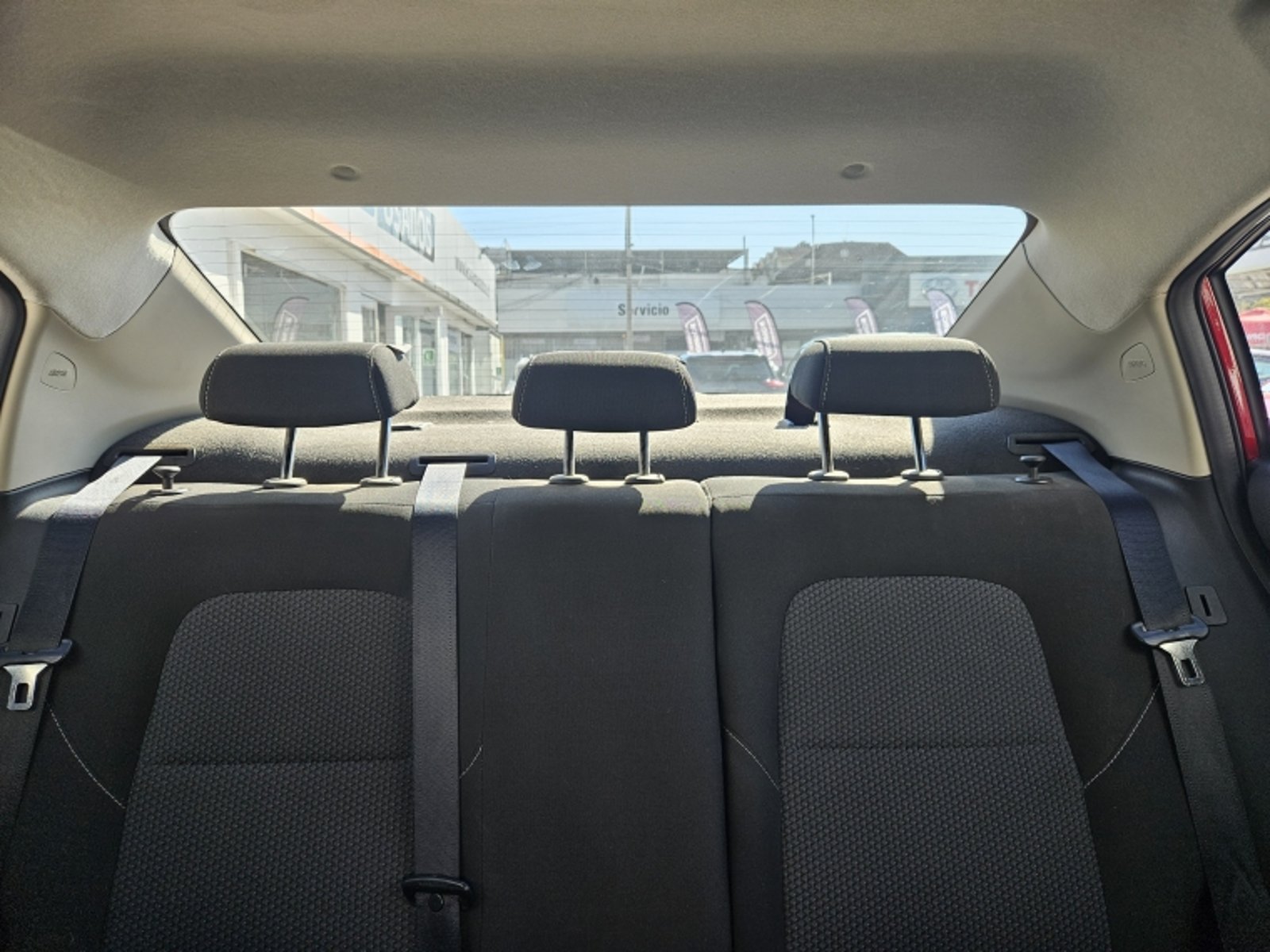 CHEVROLET ONIX LT MT 2024 - Imagen 16 de 20