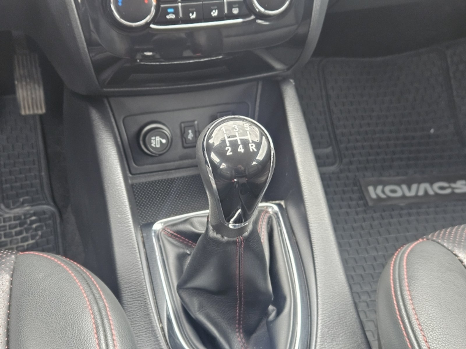 Changan A500 LUXURY MT 1.5 2021 - Imagen 13 de 19