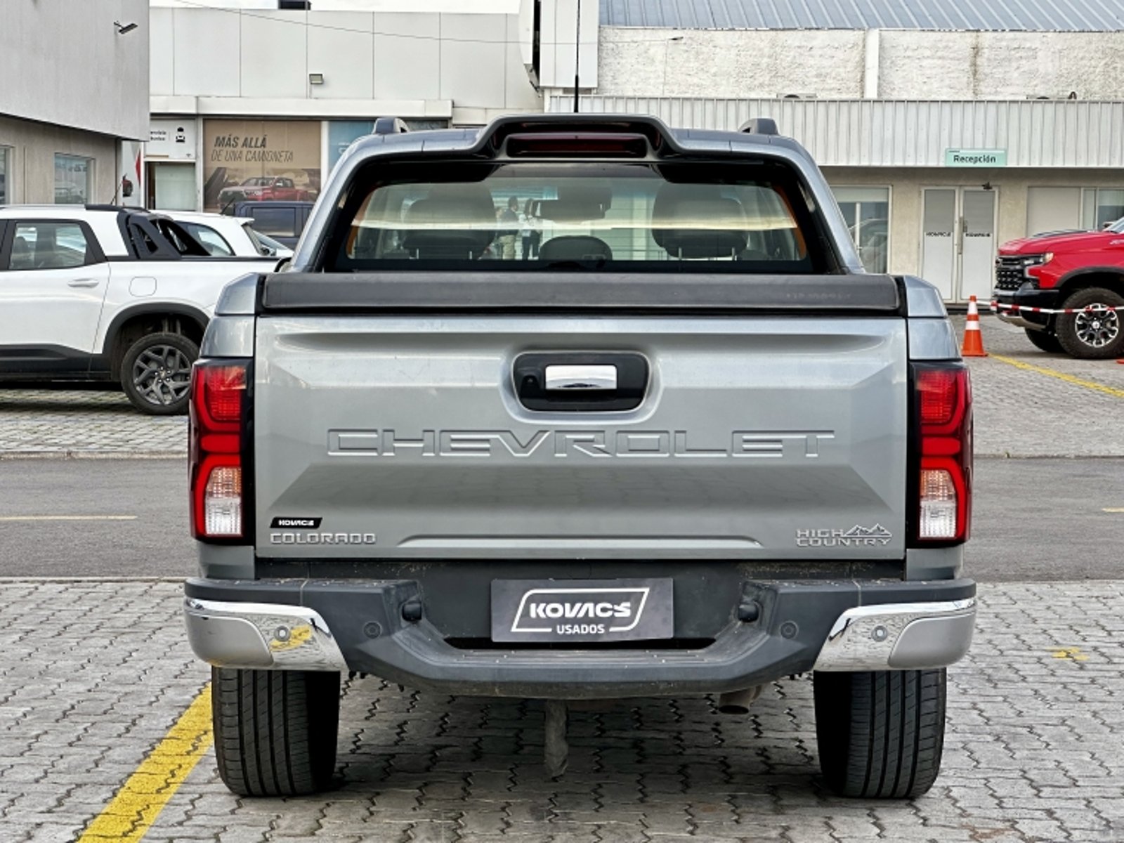 CHEVROLET COLORADO 2.8 HC AT 2024 - Imagen 6 de 18