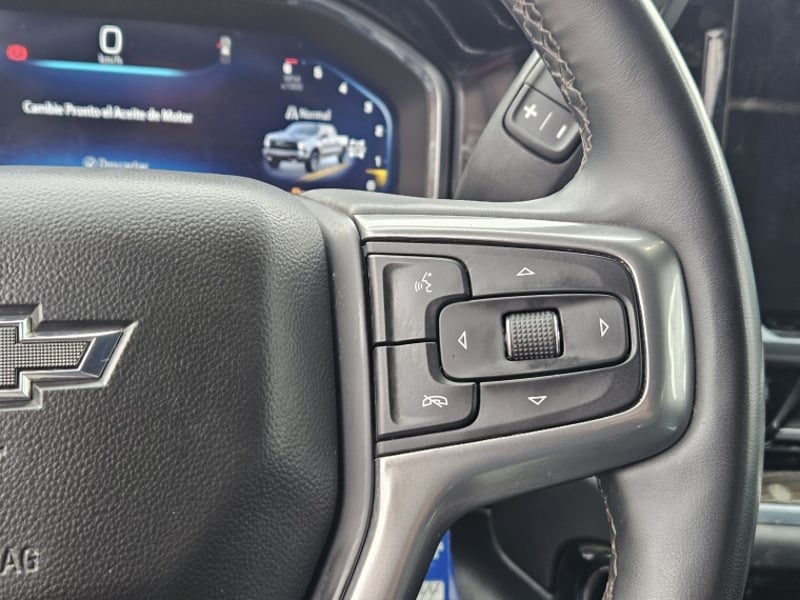 Chevrolet SILVERADO SILVERADO 5.3L LT TB AT AWD 2024 - Imagen 17 de 20
