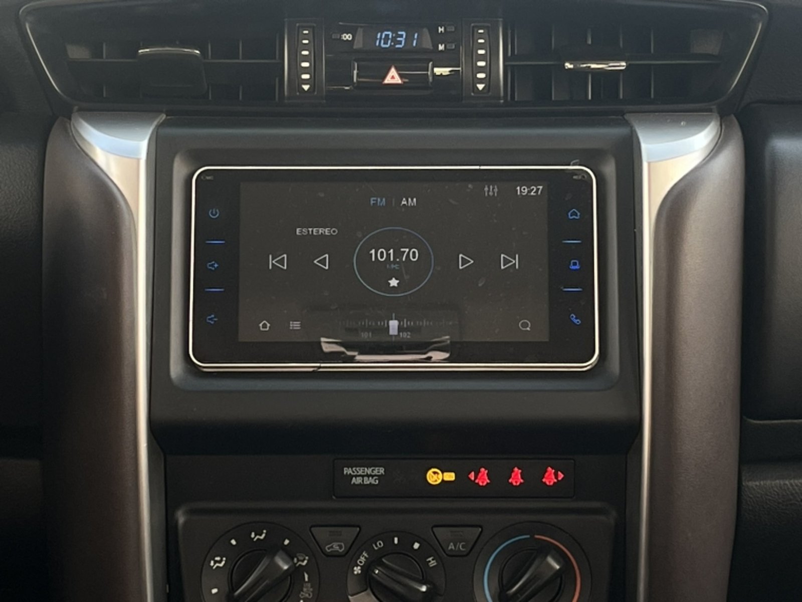 TOYOTA FORTUNER SR5 LFC0 AT 2018 - Imagen 20 de 20