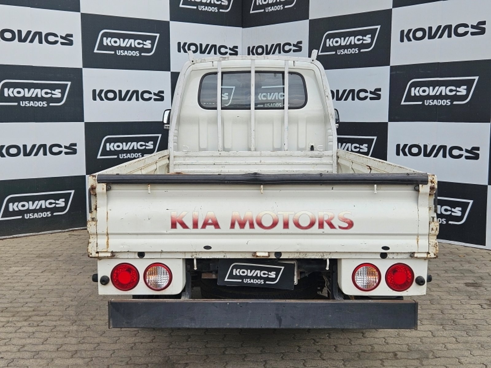 Kia FRONTIER 2.5L 6MT ABS 2024 - Imagen 6 de 15