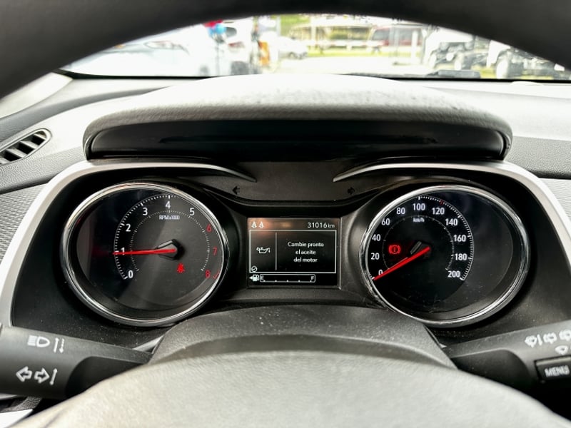 Chevrolet TRACKER 1.2 LTZ MT 2023 - Imagen 11 de 18