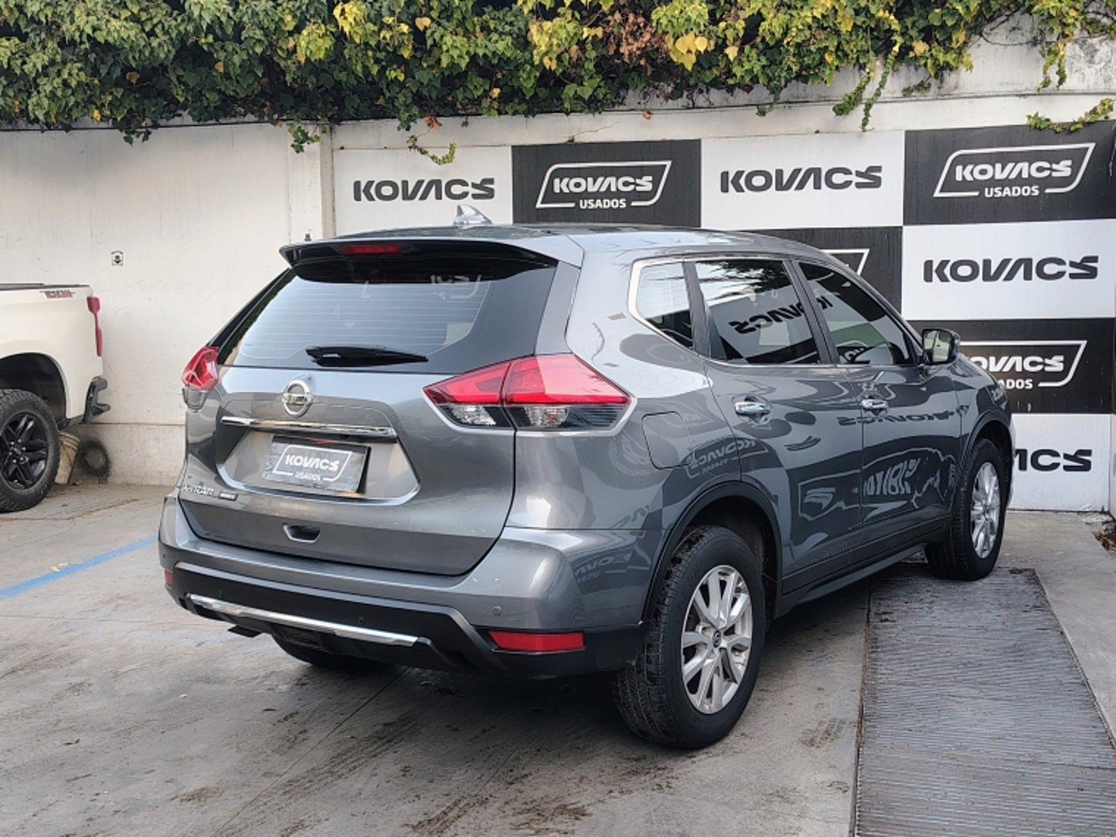 NISSAN X-TRAIL 2.5 SENSE  AT 2021 - Foto 5 de 19