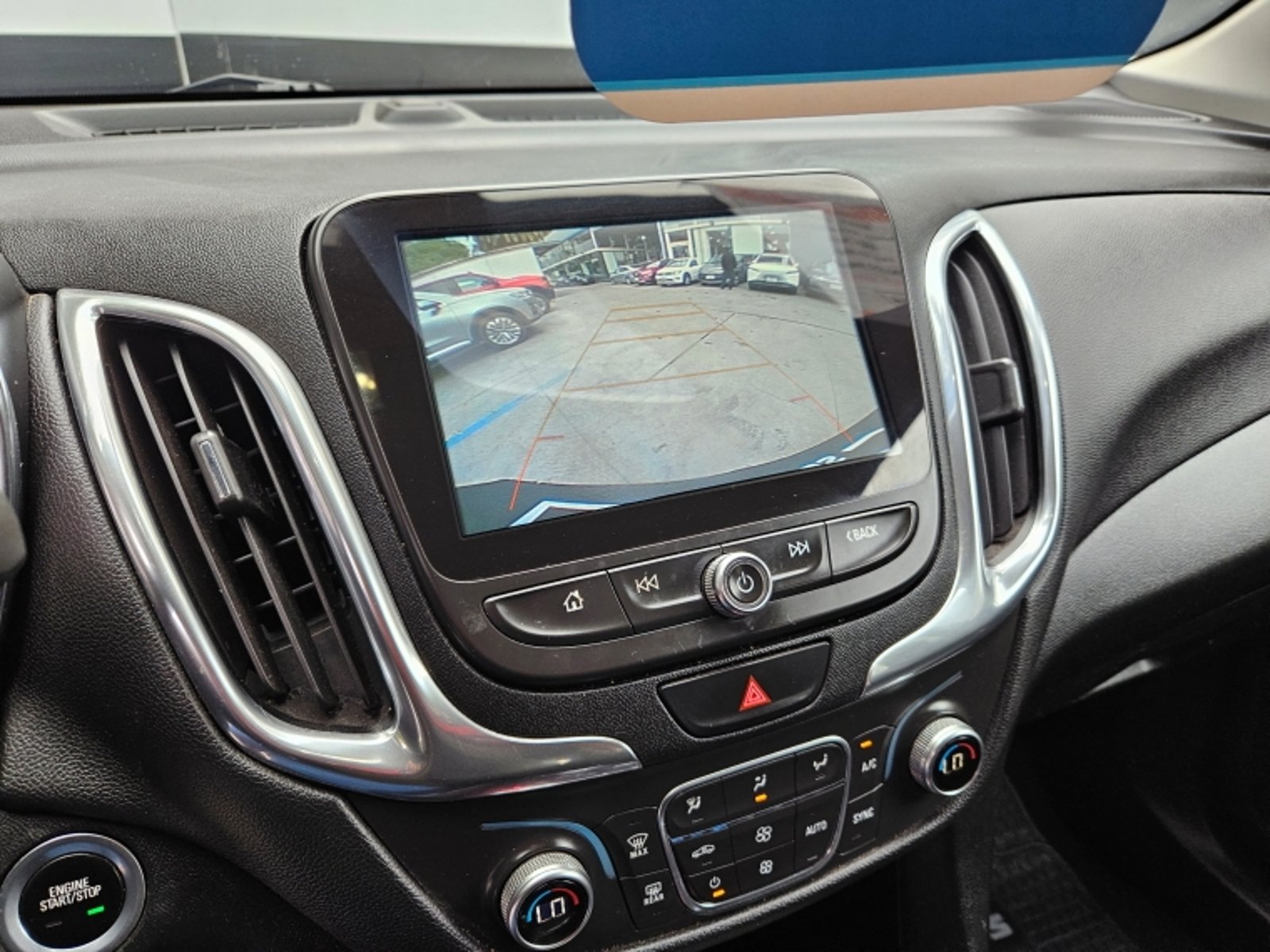 Chevrolet EQUINOX 1.5T  LT  AT 2019 - Imagen 16 de 19